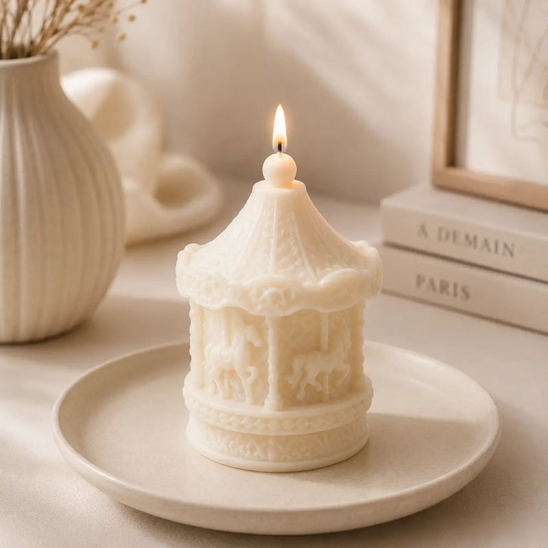 Vanilla scented luxury soy wax candle for bedroom ambience