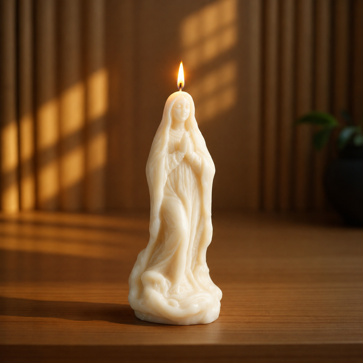 Praying Virgin Vanilla Scented Candle – 82g DCPL Candles
